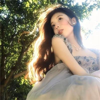 驼路神卦女